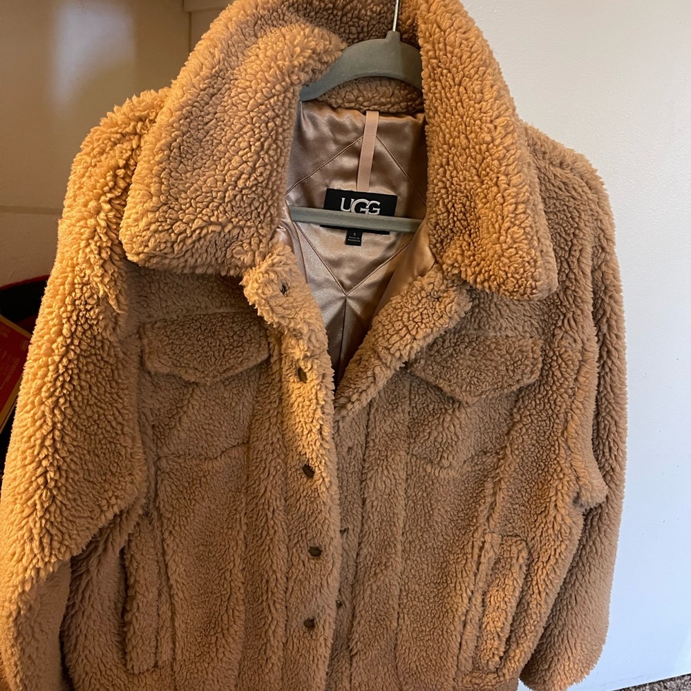 Cozy Ugg coat